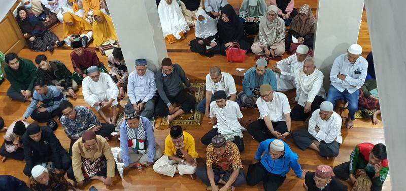 Jamaah Masjid Darussalam